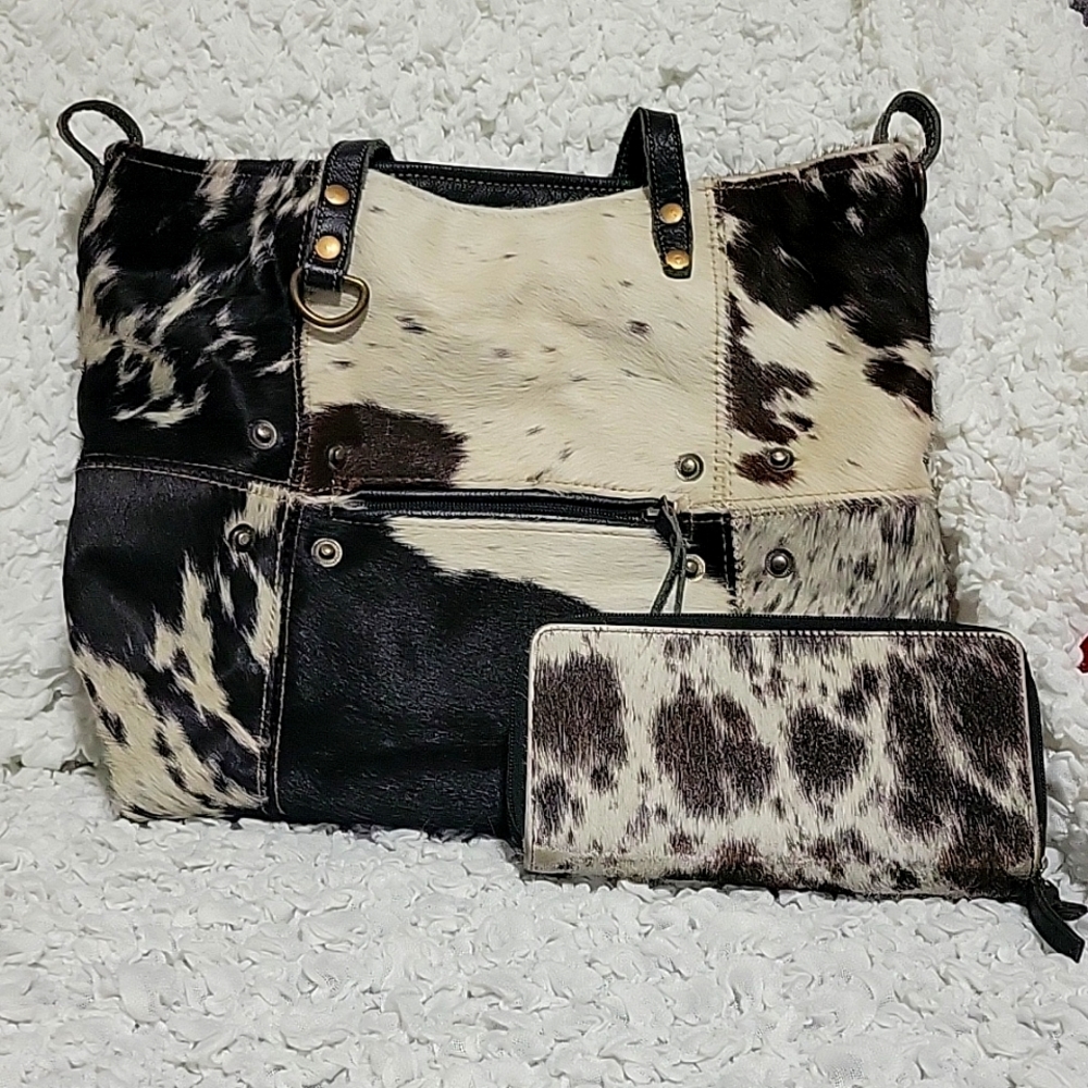 Myra bag with matching wallet